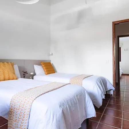 Home2book El Naranjo, Garden & Pool