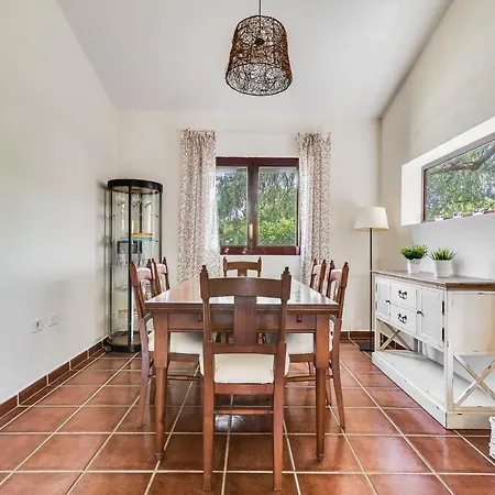 Home2book El Naranjo, Garden & Pool Villa