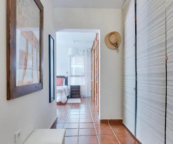 Home2book El Naranjo, Garden & Pool *