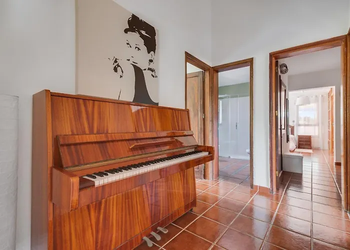 Home2book El Naranjo, Garden & Pool * Valsequillo de Gran Canaria