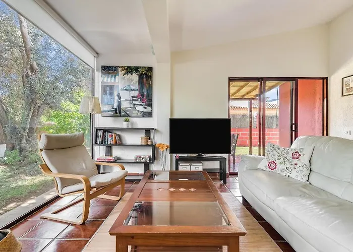 Home2book El Naranjo, Garden & Pool