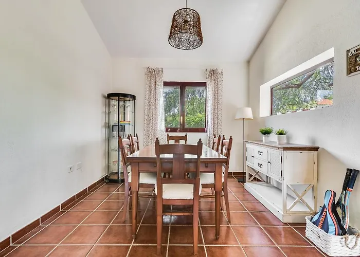 Home2book El Naranjo, Garden & Pool Villa