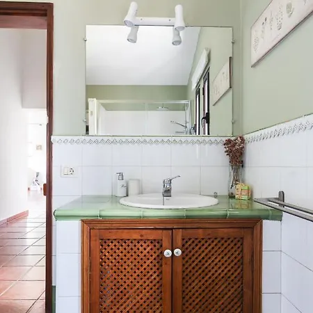 Home2book El Naranjo, Garden & Pool